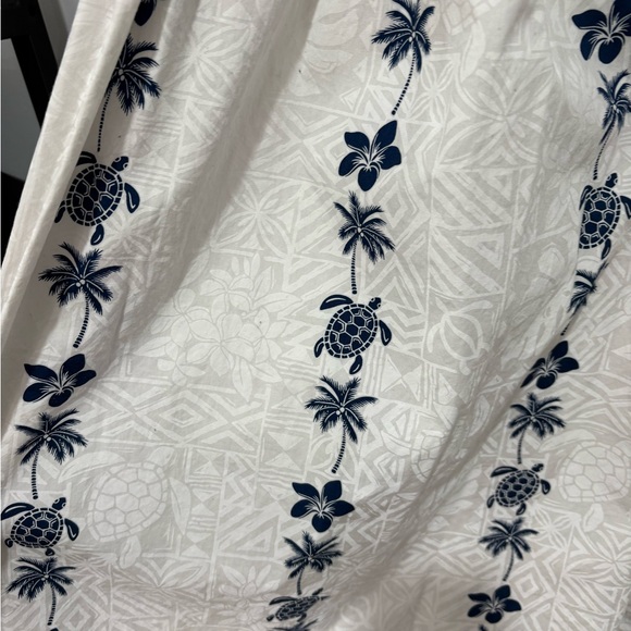 White and Blue Floral Dress - Picture 4 of 5